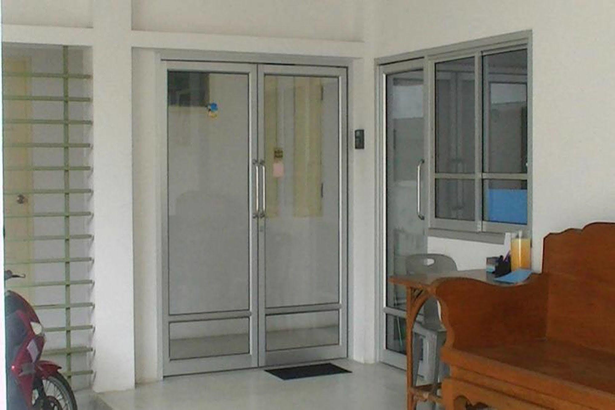 The Icon Appartement Hua Thanon  Buitenkant foto