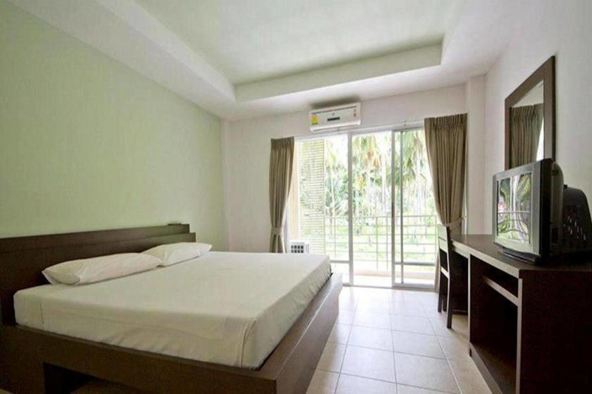 The Icon Appartement Hua Thanon  Buitenkant foto